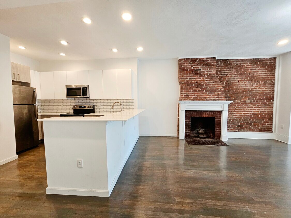 Foto principal - 1402 Beacon St