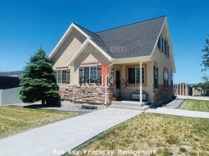 Building Photo - 908 Timpie Rd