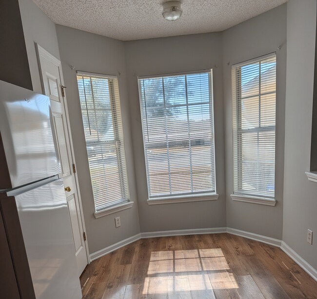 Foto del edificio - 11418 Courtney Waters Ln