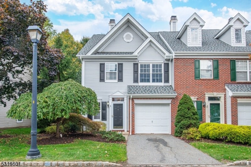 Foto principal - 6 Washington Ct