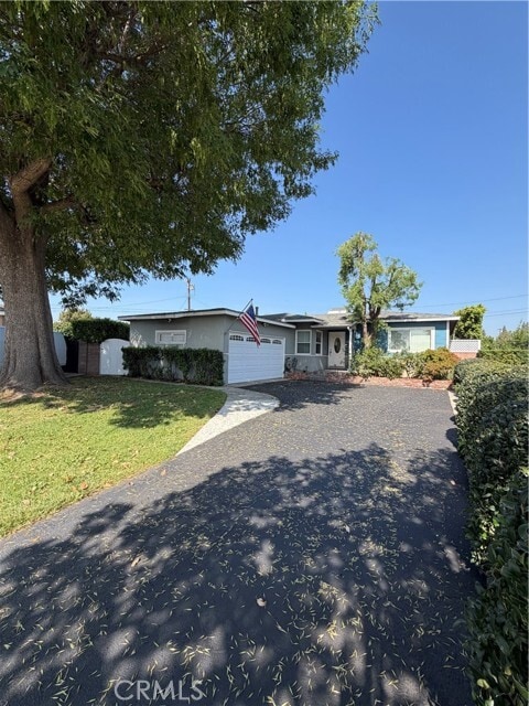 Building Photo - 15853 Romar St