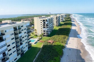 Building Photo - 7430 S Ocean Dr