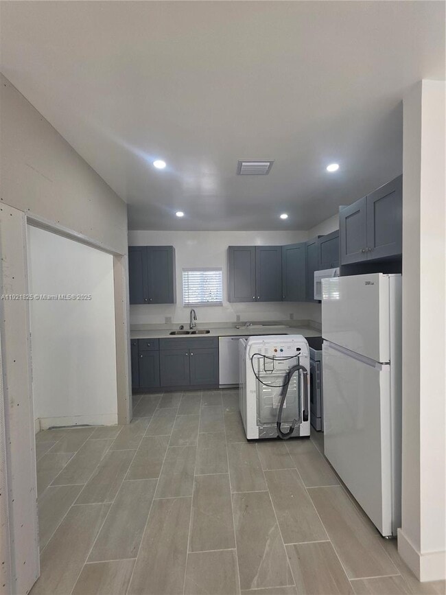 Foto del edificio - 21210 SW 119th Ave