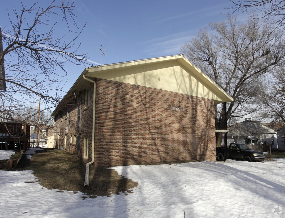 Building Photo - 2040 F St