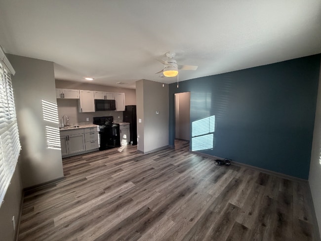 Foto del edificio - 637 S 3rd St