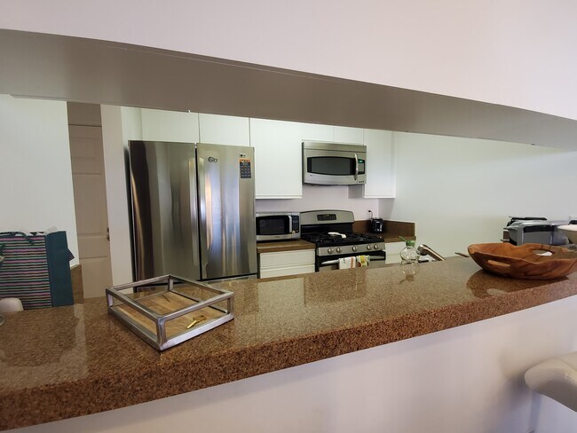 Foto del edificio - 812 N Hudson Ave