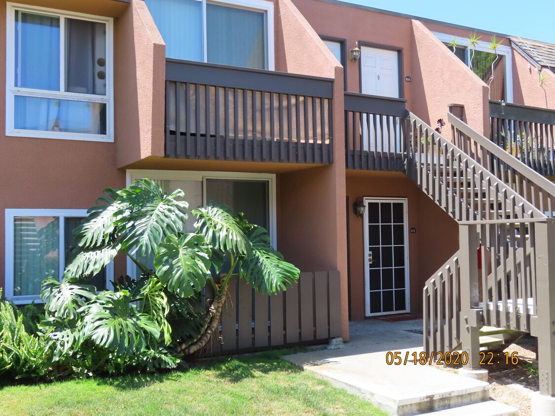 Primary Photo - 6333 Mount Ada Rd