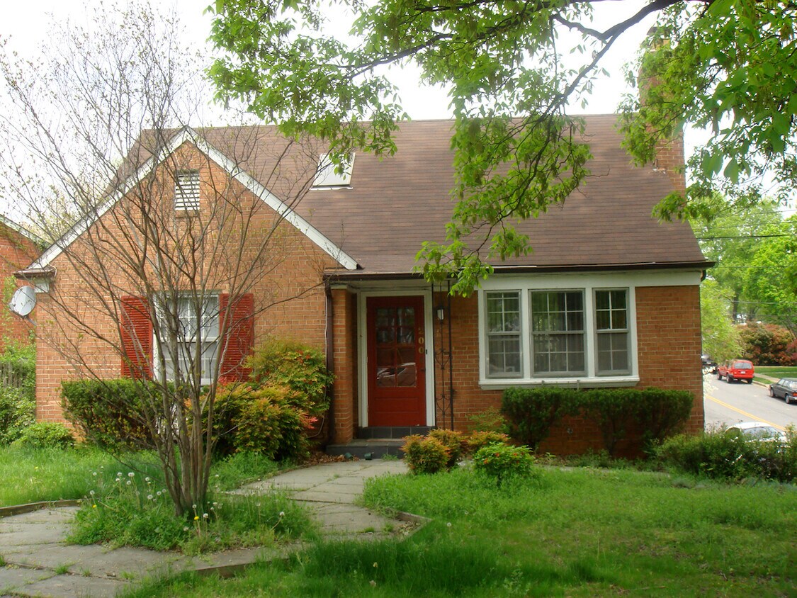 Vista de la carretera de Glebe - 2001 Glebe N Rd