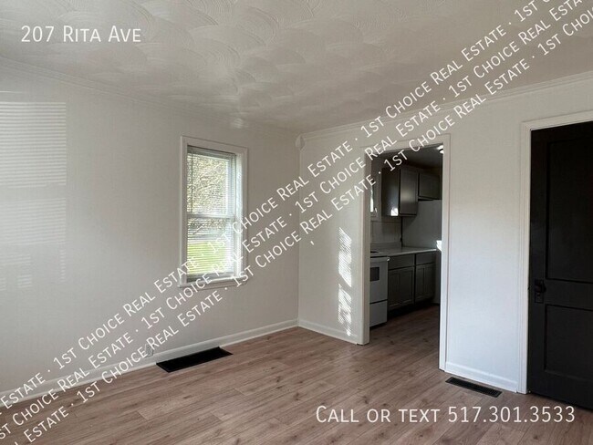 Foto del edificio - 207 Rita St