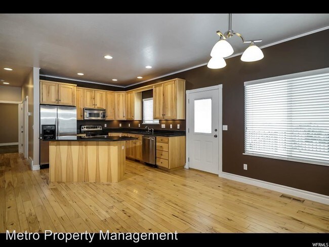 Building Photo - 7634 S 620 W