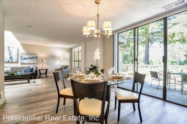 Building Photo - 3 br, 2.5 bath House - 218 Altura Vista