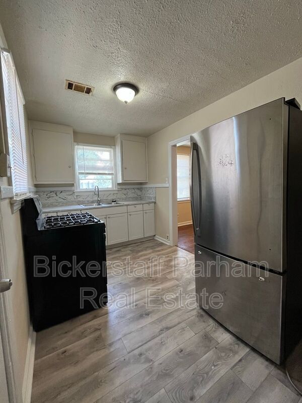 Foto del edificio - 3224 Glenn St