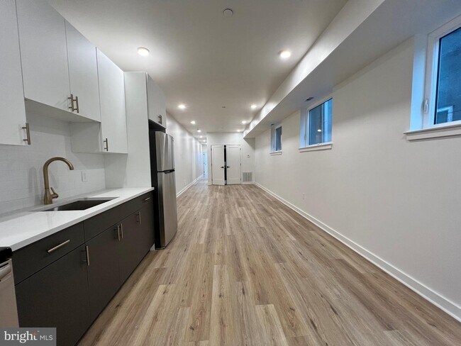 Foto del edificio - 3849 N Broad St