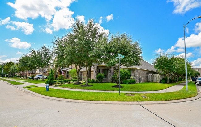 Building Photo - 28015 Stoney Cloud Dr