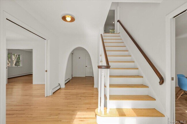 Foto del edificio - 520 Croton Falls Rd