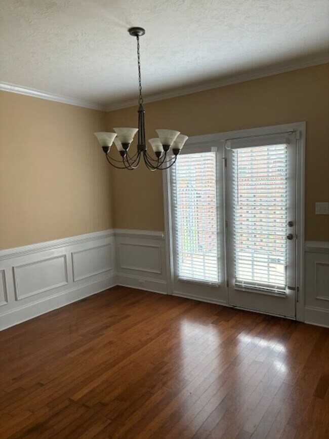 Building Photo - Beautiful home in The Village at Riverwatch