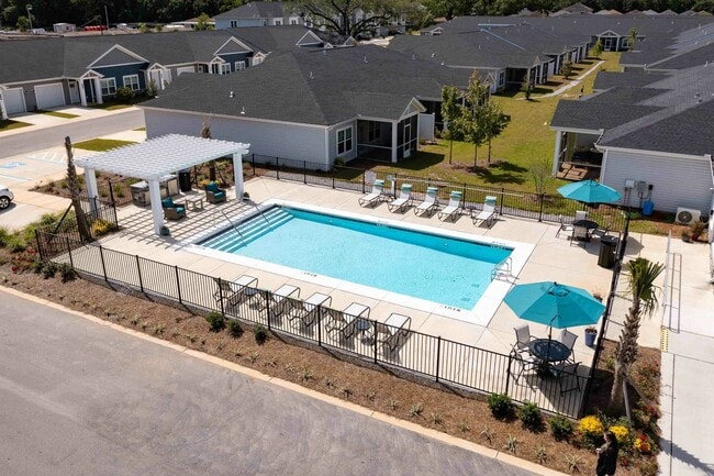 Building Photo - Arena Villas at Blue Angel