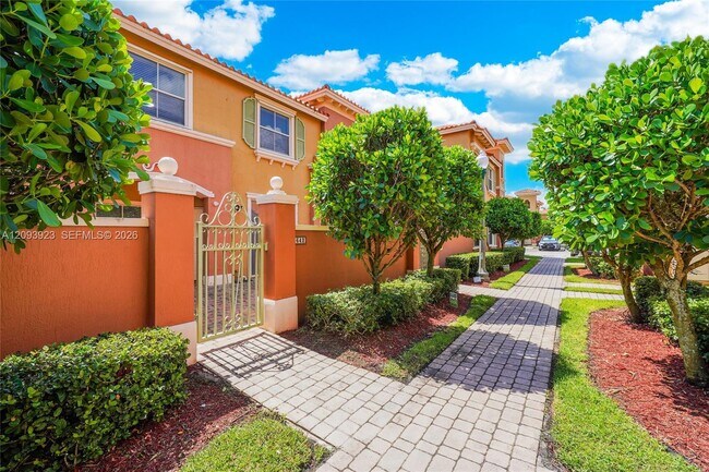 Building Photo - 642 SW 106th Ave