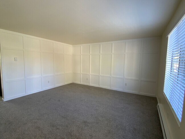 Building Photo - 7404 Rainer Drive