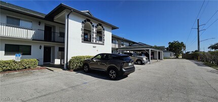 Building Photo - 1507 Cape Coral Pkwy W