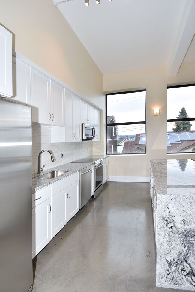 Open Kitchen - 2301 Mission St