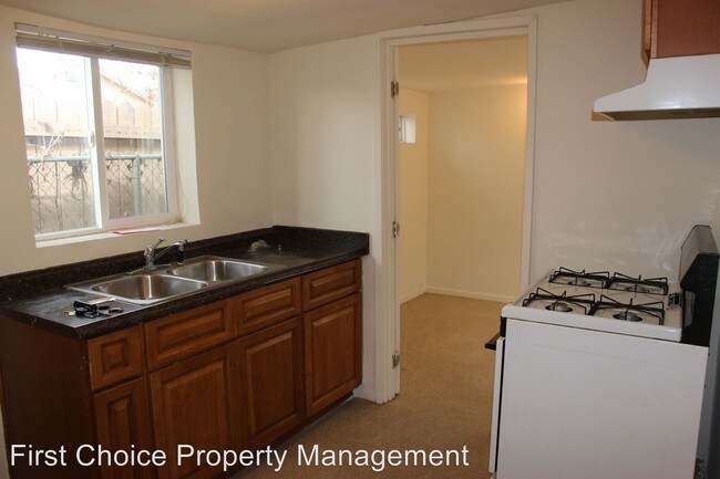 Foto del edificio - 7565 Lincoln Ave