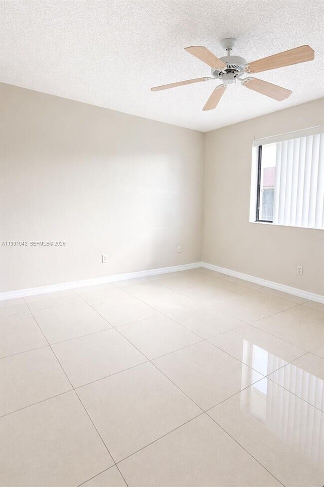 Foto del edificio - 160 NW 60th Ave