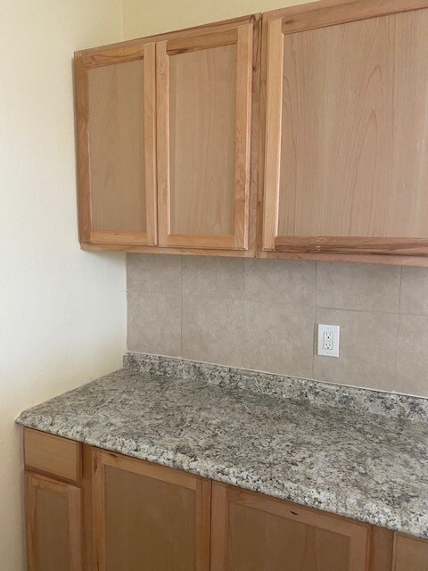 Foto principal - 1408 Strand St