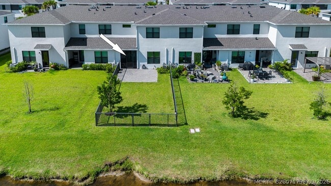 Building Photo - 14131 SW Thorens Dr