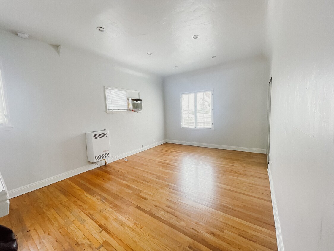 9037 Rangely Ave Unit 1, West Hollywood, CA 90048 Apartments at 9037