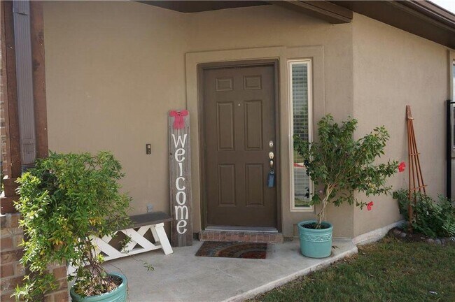 Foto del edificio - 3240 E Whitestone Blvd