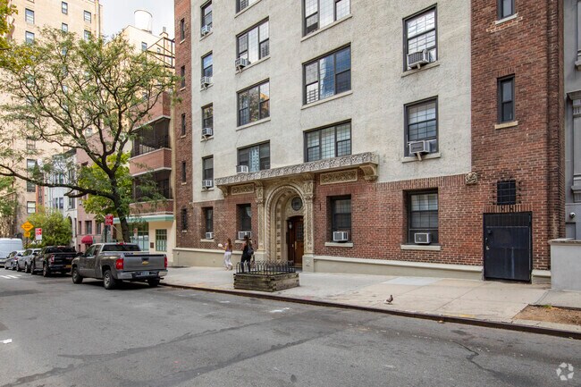 247-253 W 71st St New York, NY 10023 - 247-253 W 71st St