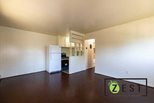 Foto del edificio - 17161 Denver St