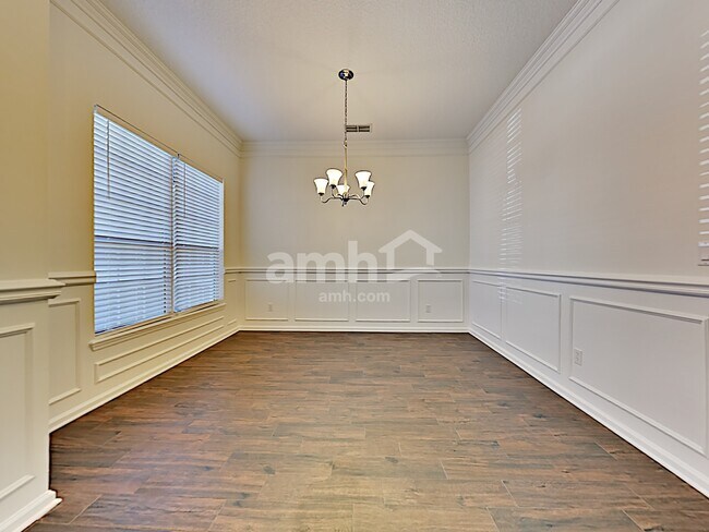 Foto del edificio - 3111 Stonebrier Ridge Dr