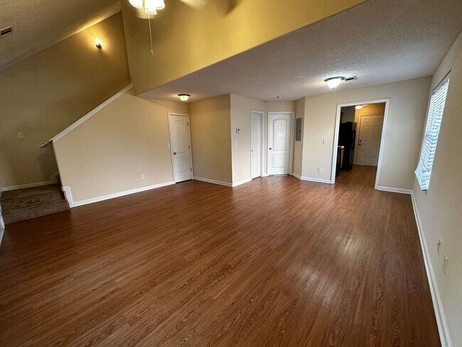 Foto del edificio - BRIDGEWATER HOME! PRE-LEASING FOR AUGUST 2026!