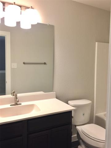 Foto del edificio - 1019 Sierra Vista Ct