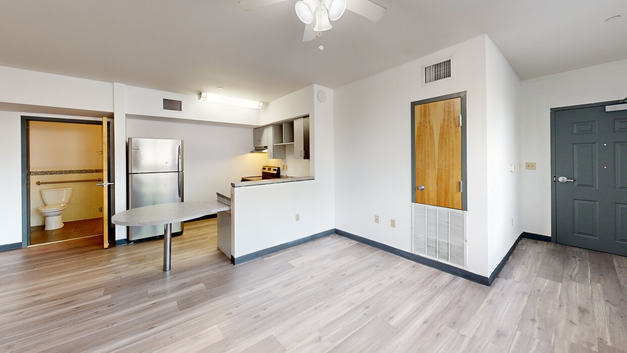 Photo - Barksdale Flats Apartments