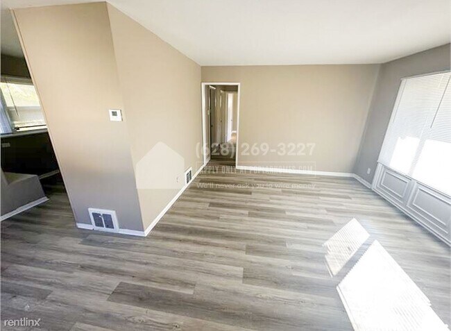 Foto del edificio - 3 br, 1 bath House - 9770 Scottdale Dr -