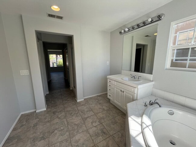 Building Photo - 29255 Orion Ln