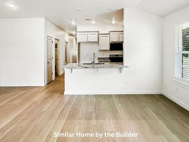 Foto del edificio - Fresh & New! 3 Bed Home with Stylish Interior + Fenced Yard