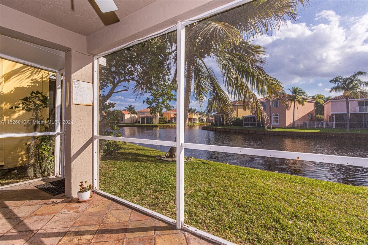 Foto principal - 1540 N Trafalgar Cir
