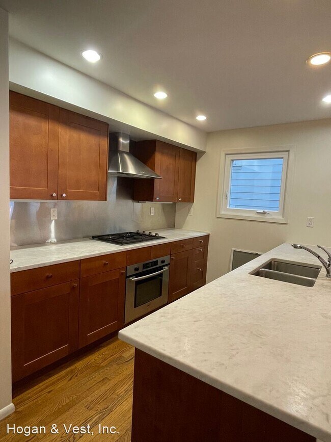 Building Photo - 3 br, 2 bath House - 3351 CLAY ST # 1