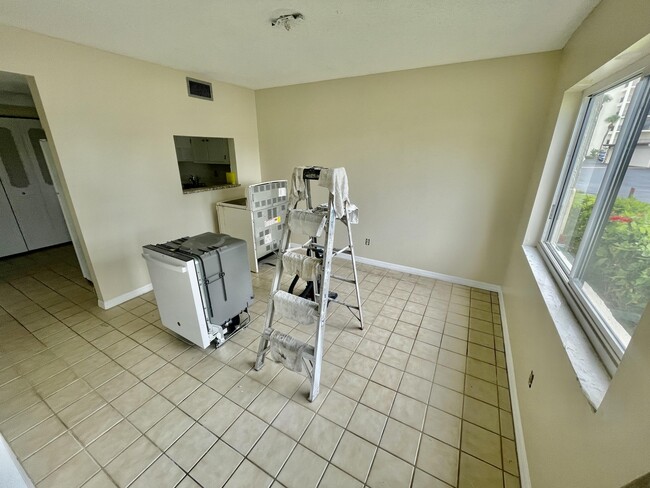 Building Photo - 3030 N Atlantic Ave
