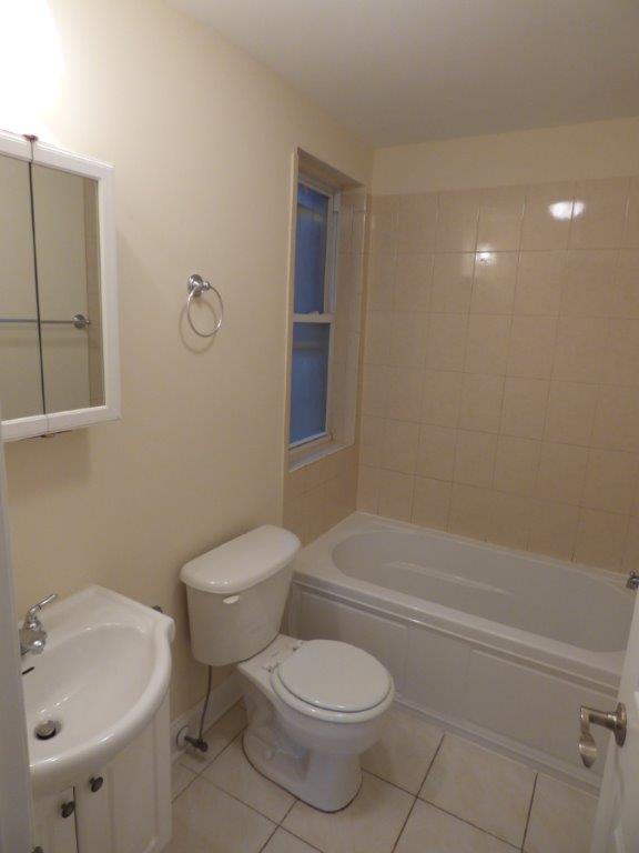 Building Photo - 4566 W George St