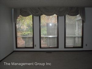 Foto del edificio - 12916 SE McGillivray Blvd