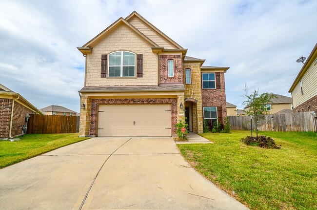 Building Photo - 14935 Vinegrove Falls Ct