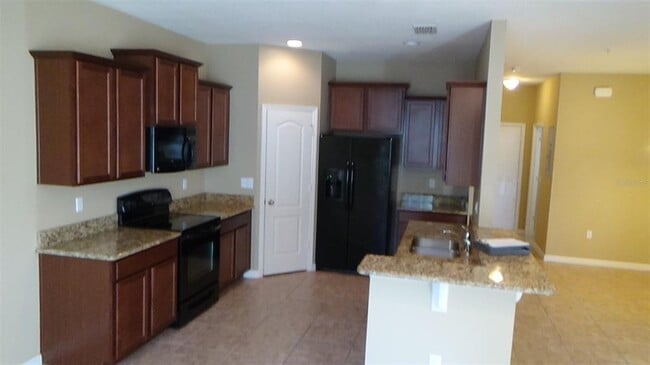Building Photo - 1520 Scarlet Oak Loop