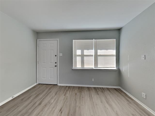 Building Photo - 604 Bluebonnet Ln