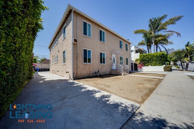 Foto del edificio - 1363 1/2 Hauser Blvd-4D