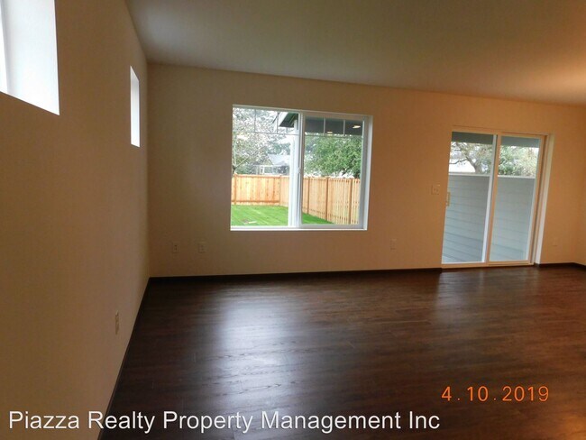 Building Photo - 725-725 Peterson Rd